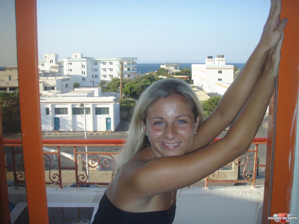 bathgate single personals Dating in bathgate couldn’t be easier with smooch we’ve got 4064 singles in bathgate and the surrounding lothian area our members in bathgate have s. bathgate single personals Dating in bathgate couldn’t be easier with smooch we’ve got 4064 singles in bathgate and the surrounding lothian area our members in bathgate have s.