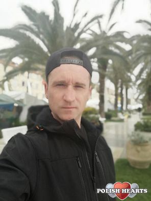 zahu83 zahu83