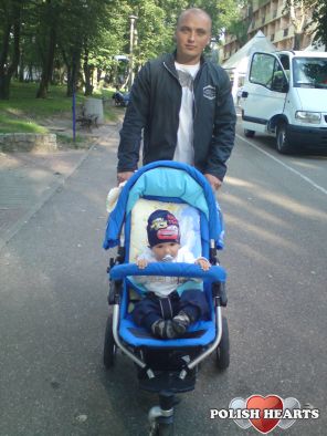 Z chrześniakiem na spacerze... :)