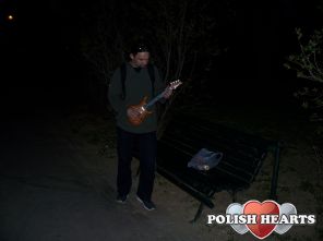 to tylko kopia mojej gitarki 
co niestety nie zmienia faktu że nie umiem na niej grać :(