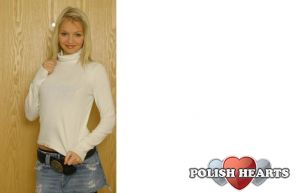 monisia21