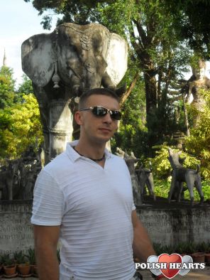 daleko w podr&oacute;ży,,,