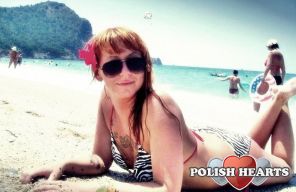 W Kebabowni,kapiac sie w hektolitrach ginu...wrrrrr....czyli uroki haszyszu ;-)