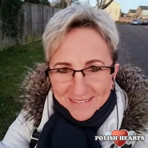 KOCHAM SIĘ ŚMIAĆ I TAŃCZYĆ