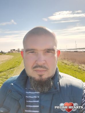 Dariusz80a