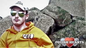 Nie ma nic lepszego niż może w towarzystwie samotnego wilka. :D