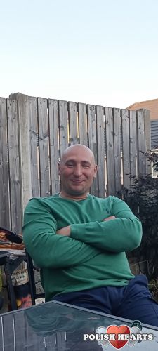 To ja czekający na grilla w bardzo dobrym humorze :-)
Chętnie bym zjadł ciasteczko oraz wypił kawę :-)