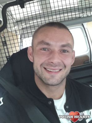 Jak kazdy ,popelniam bledy, dlatego staram sie je zrozumiec i wyciagnac z nich konsekfencje..