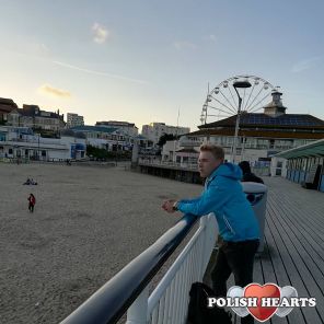 lukaszm89