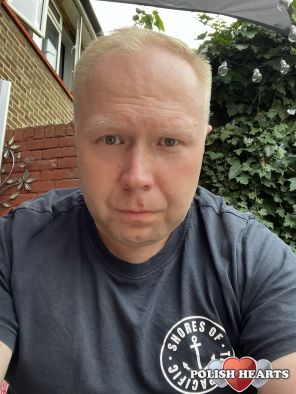 Adrianek1984