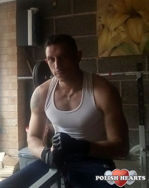 adonis33
