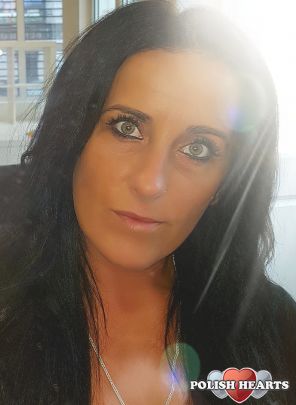 MMonika1981
