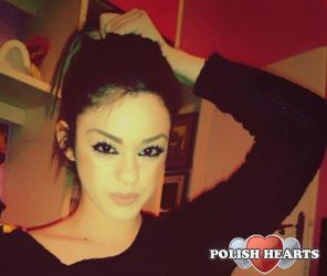 Aniaax