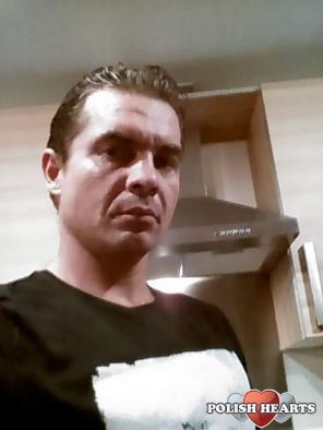 Robert023