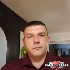 Rrobert197614