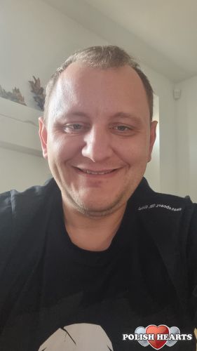 LukasJ81