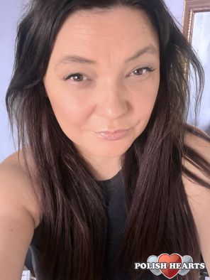 EllaElla40