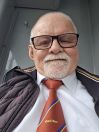 taki to uniform w pracy, obowiązkiem  to jest 